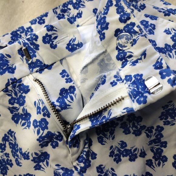 Gap Floral Shorts Women’s Size 6 White Blue Mid Rise Stretch Pockets - Picture 8 of 11